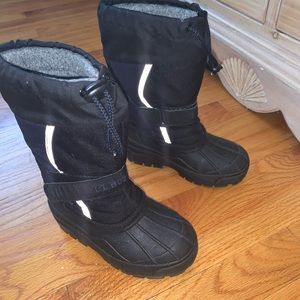 LL Bean Little Boys Snow Boots